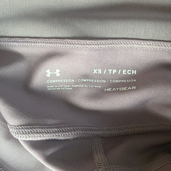 UA Jacquard Ankle Crop in Flint (NWT) - Picture 6 of 8